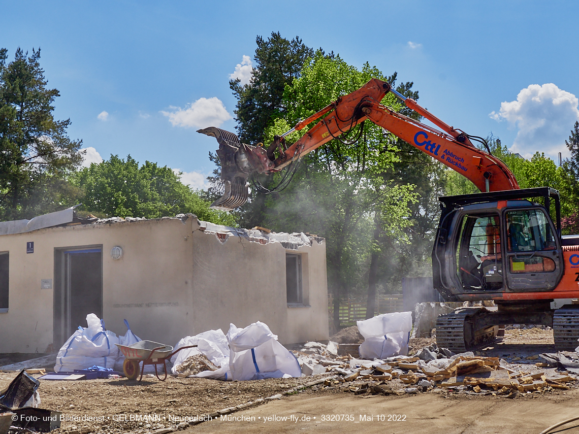 10.05.2022 - Baustelle am Haus für Kinder in Neuperlach